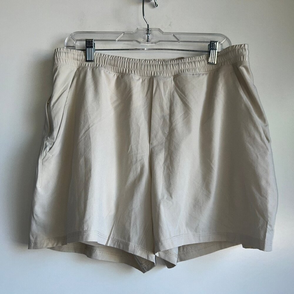 Lululemon Pace Breaker Shorts Men's XL Lined 5" Athletic Shorts Bone Cream